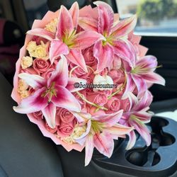 Flower Bouquets/Ramos