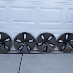 Tesla Model 3 Aero Wheel Cover