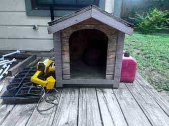 Dog house
