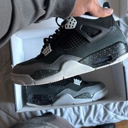 Jordan 4 Retro Fear Black 