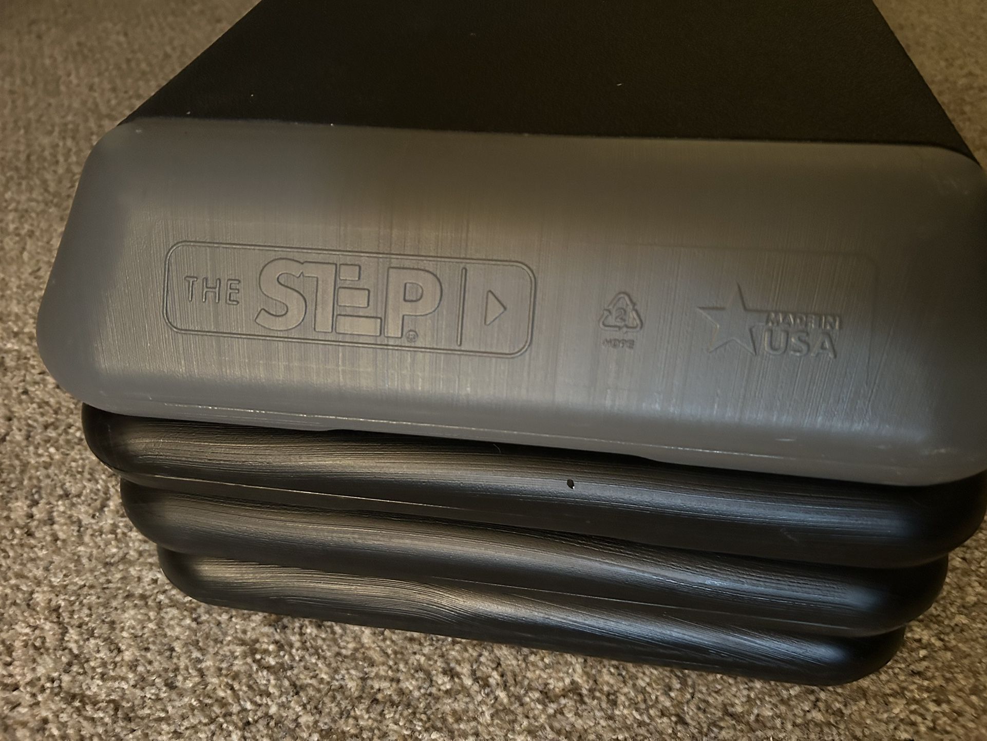 The Step Fitness Step W/ 2 Extra Risers LIKE NEW