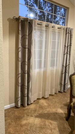 Curtain