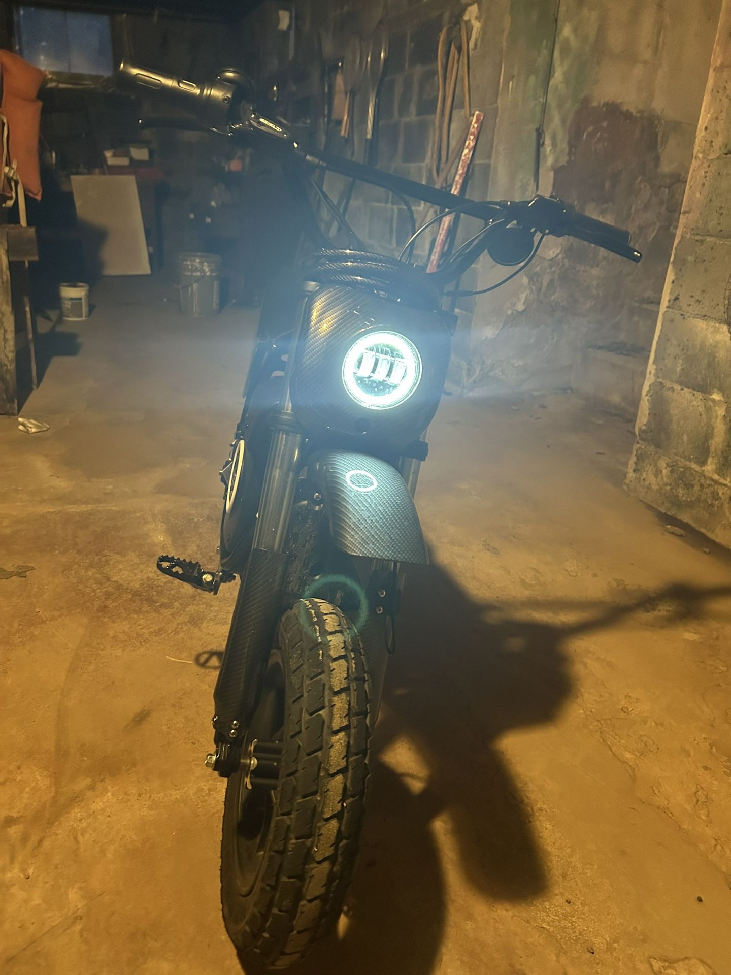2025 Burromax 1600