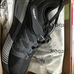 Men Reebok Work Sho