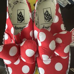 Vans Disney Minnie Bow Shoes