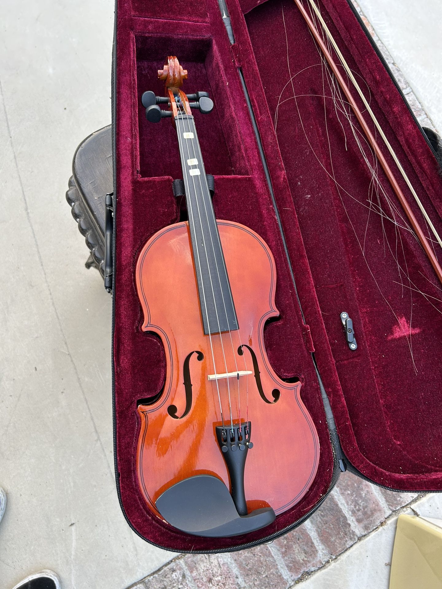 Aubert Violin