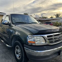 Ford 150  2002