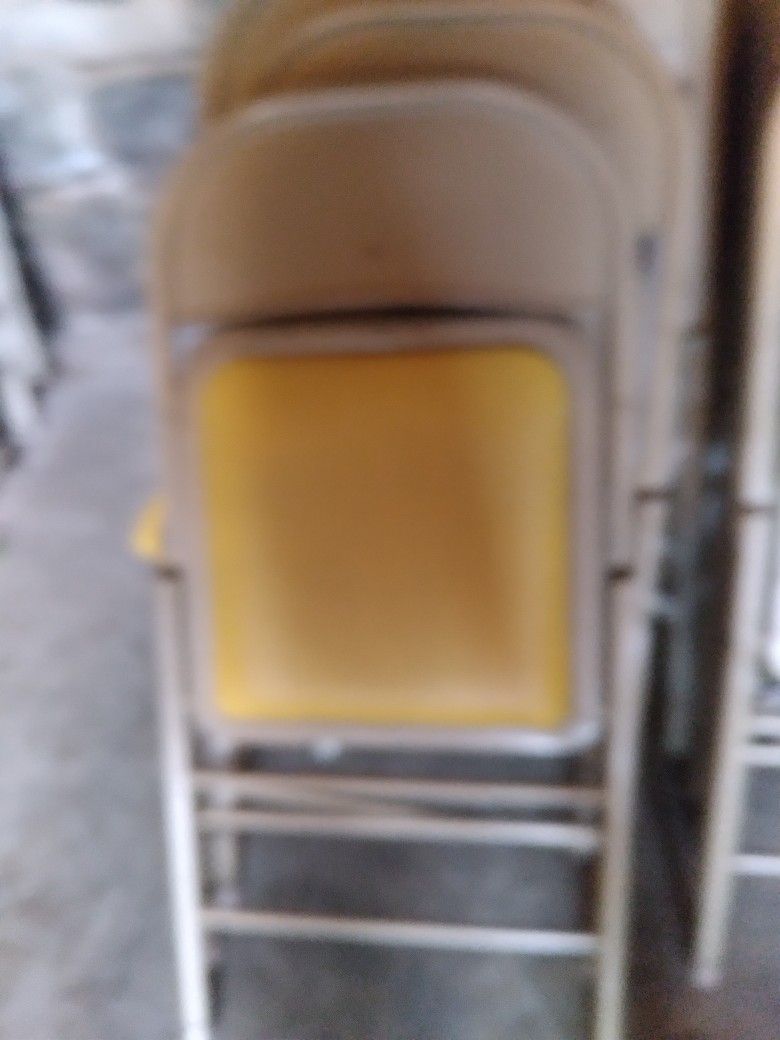 Metal Folding Plastic Chairs With Padded Seats