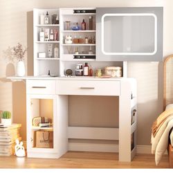 Vanity W/led Mirror 