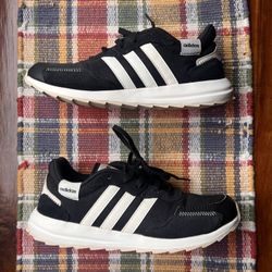 Adidas Women’s Retrorun EH1859 Core Black Running Shoes/Sneakers