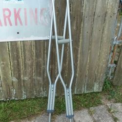 Crutches aluminum