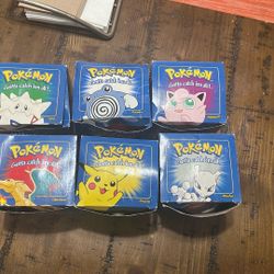 Pokemon Burger King Set Charzard, Pikachu,togepi,mewtwo,Jigglypuff, And Poliwhirl 