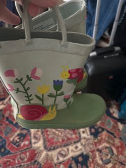 Cat & Jack Kids Garden Rain Boots with Snail & Flower Print - size 12