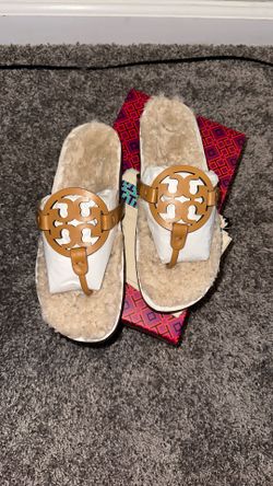 Tory Burch Woman’s Sandals Size 9 NIB
