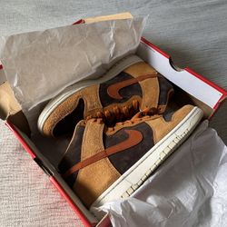 Nike Dunk High Dark Curry Dark Russet