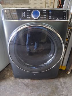 Profile Super Capacity electric dryer, like new
