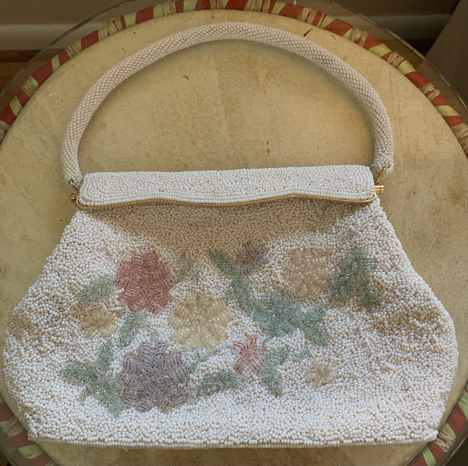 Vintage white floral beaded handbag, 10"x 7", satin lined, Gold Magnetic Closure