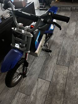 Razor Dirt Rocket MX350 blue 24V electric kids' dirt bike new Lithium battery with charger