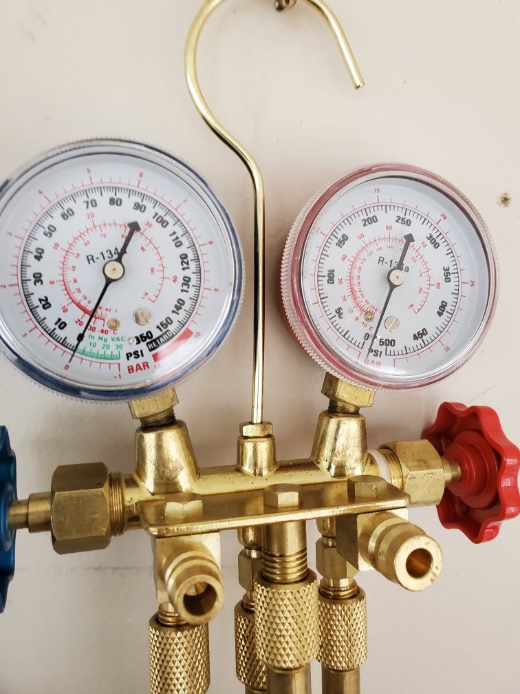 Pressure gauges