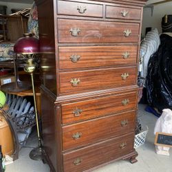 Antique Chippendale Highboy Dresser (Original)