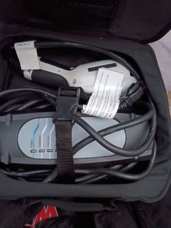 plug for electric vehicle