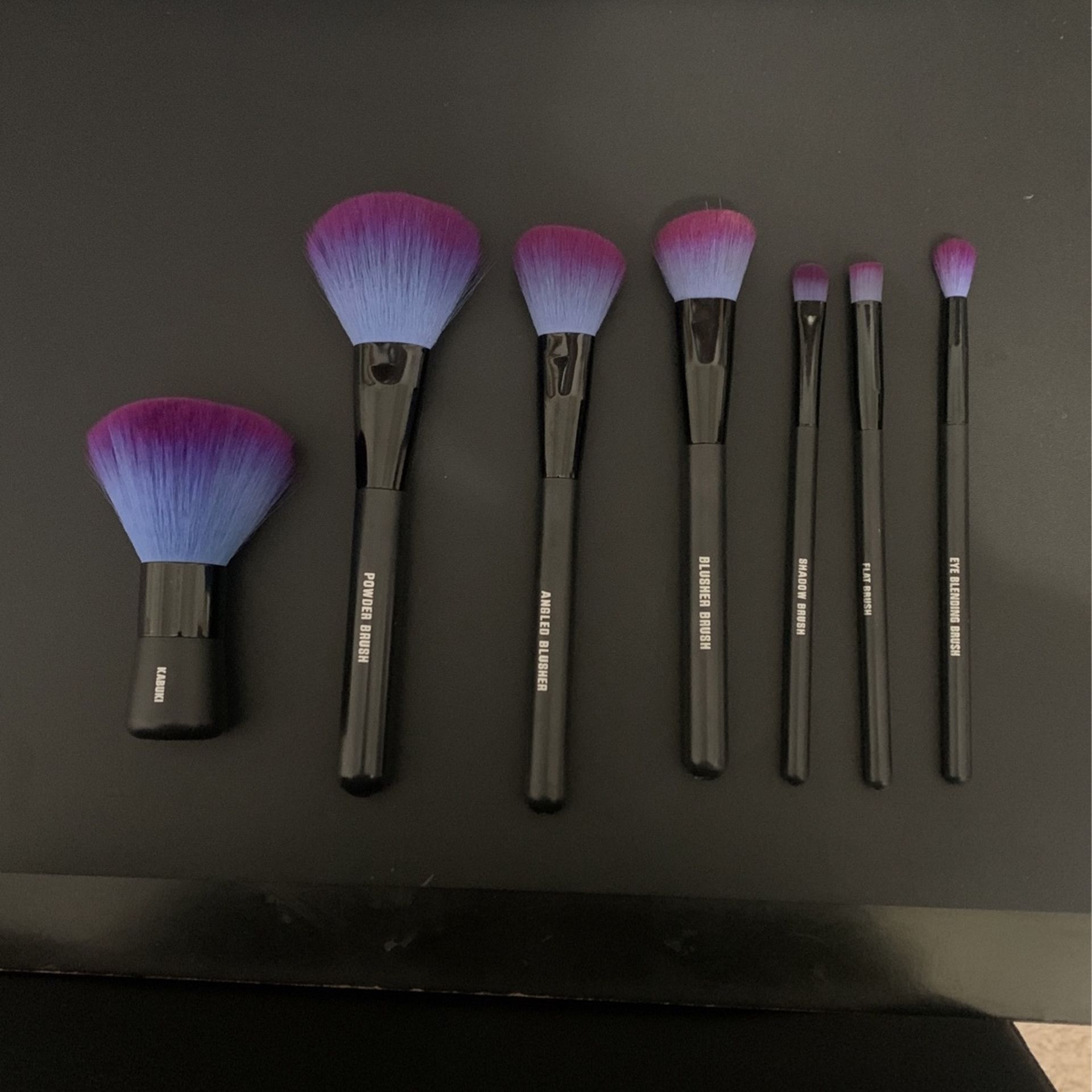 Makeup brushes