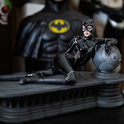 Michelle Pfeiffer Catwoman 1/4 Scale Statue by Tweeterhead – Batman Returns Maquette