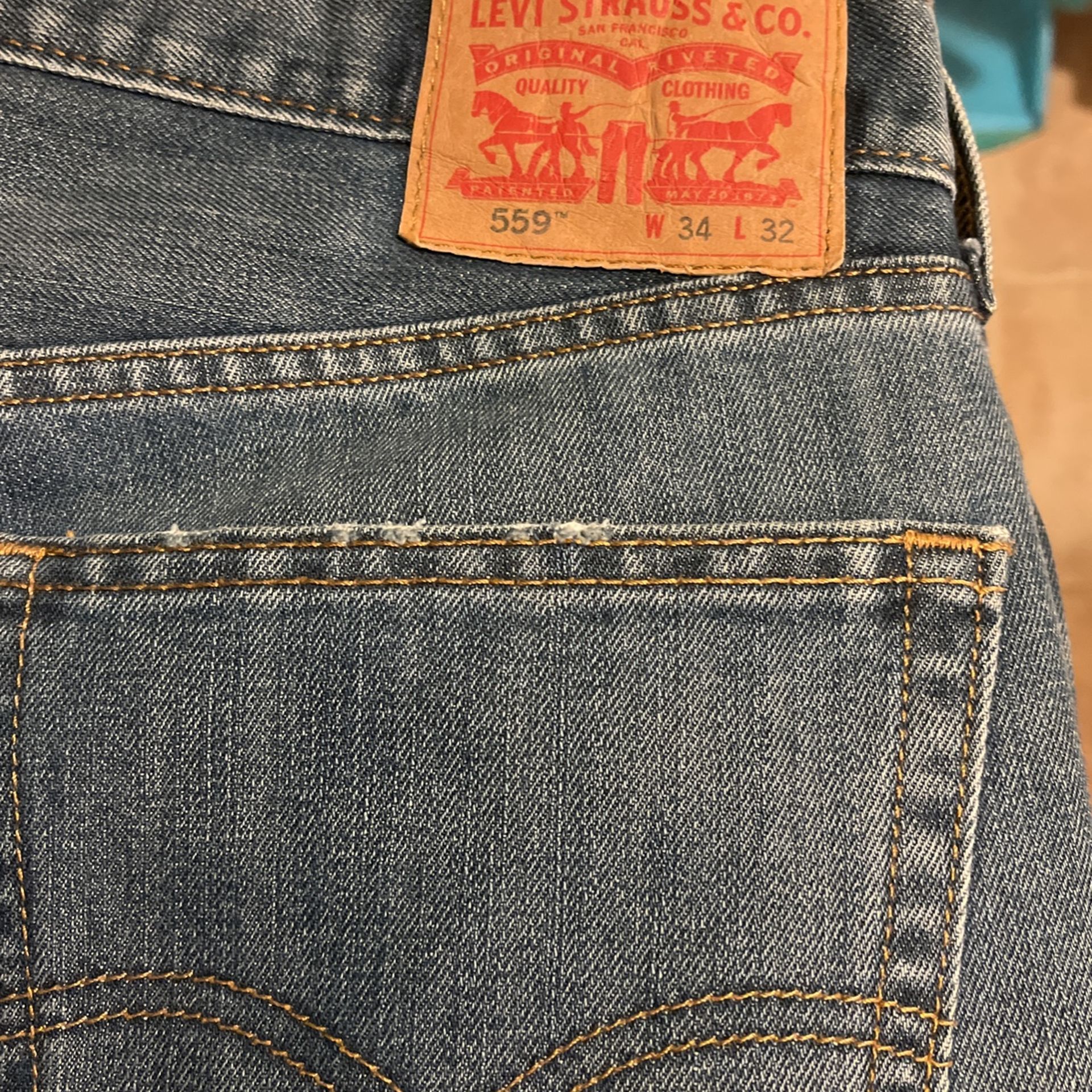 Levi 559