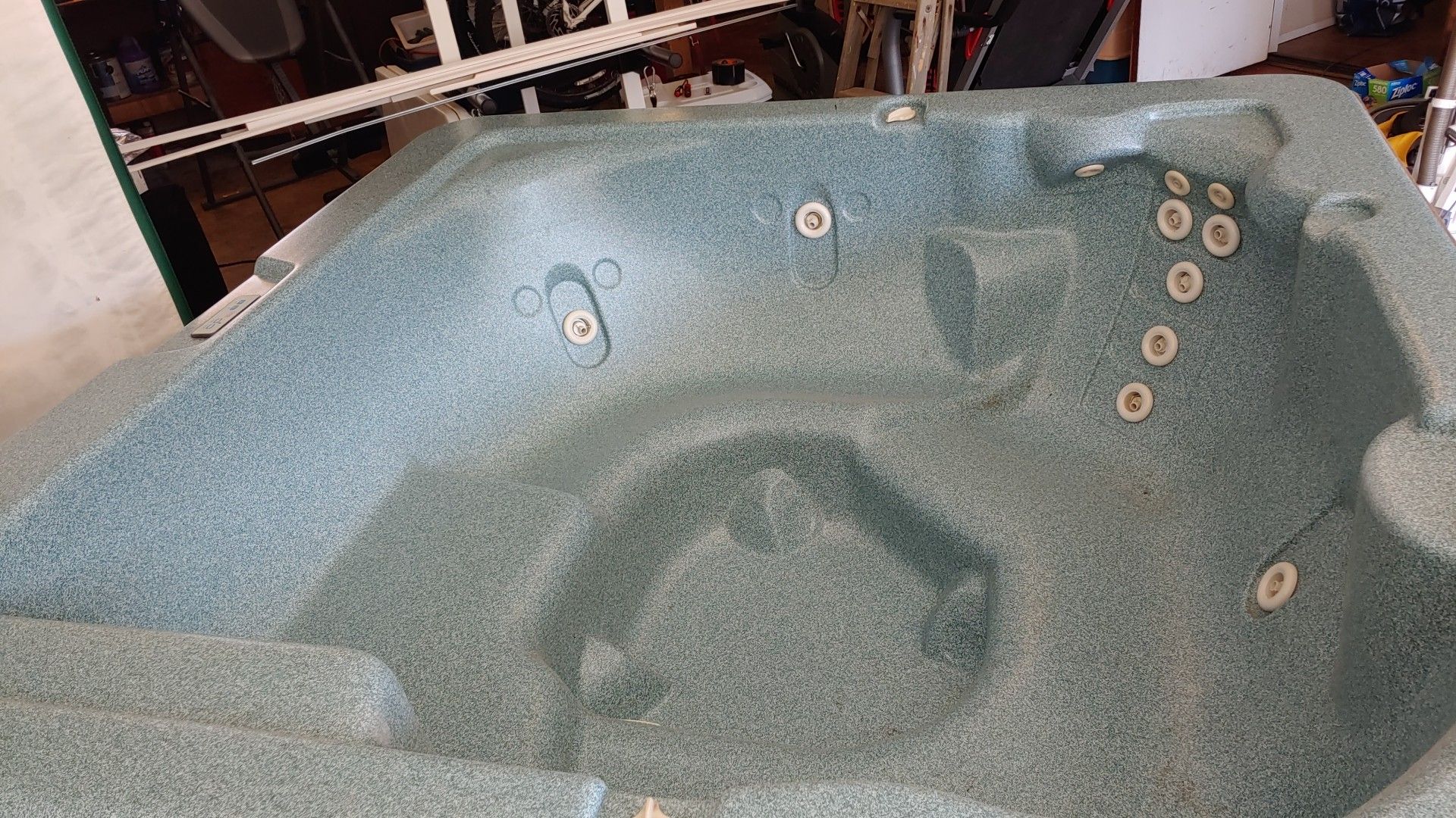 Hot tub shell