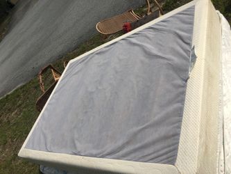 Full size box spring