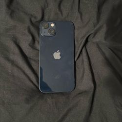 iPhone 13 128 GB UNLOCKED
