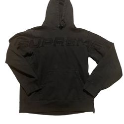 Supreme mens M Black Sweatshirt 