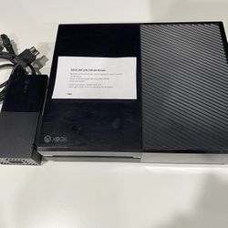 Xbox One- 500GB Working Perfectly 