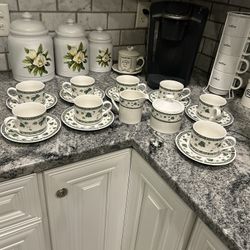 Two beautiful Ivy Tea Sets 