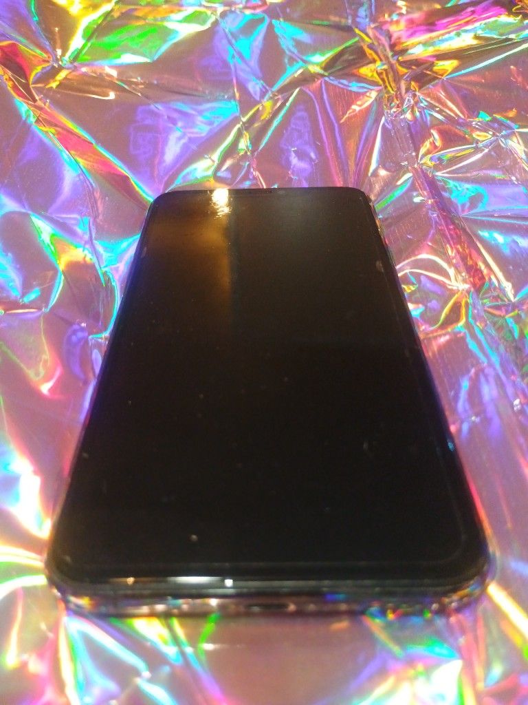 Apple Phone 11 Locked