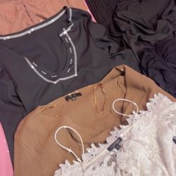 long sleeve neutral top bundle