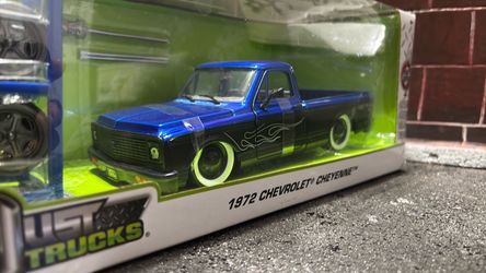 Jada Just Trucks 1/24