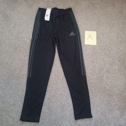 **NEW** Adidas Tiro Track Pants Joggers GN5495, Black, Kids Size L (13/14Y)
