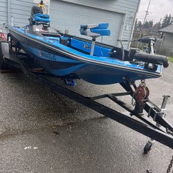 Bass Fishing Boat