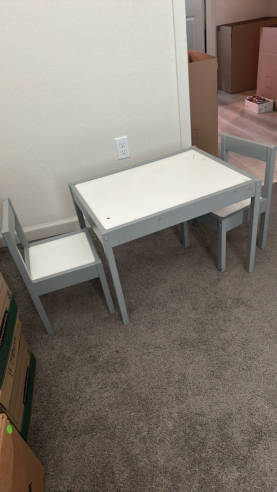 Kids Table With 2 Chairs