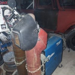 Miller Miller matic 252 Mig Welder With Two Tanks 