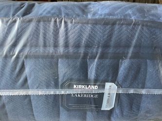 Brand new pillow top  Cali king size mattress