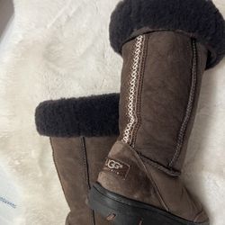 Ugg Boots Size 7
