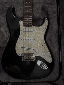 Stratocaster With Tons Of Upgrades