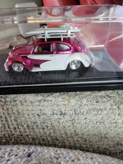 Hot Wheels Collectors RLC Exclusive sELECTIONs Kawa-Bug-A Pink
