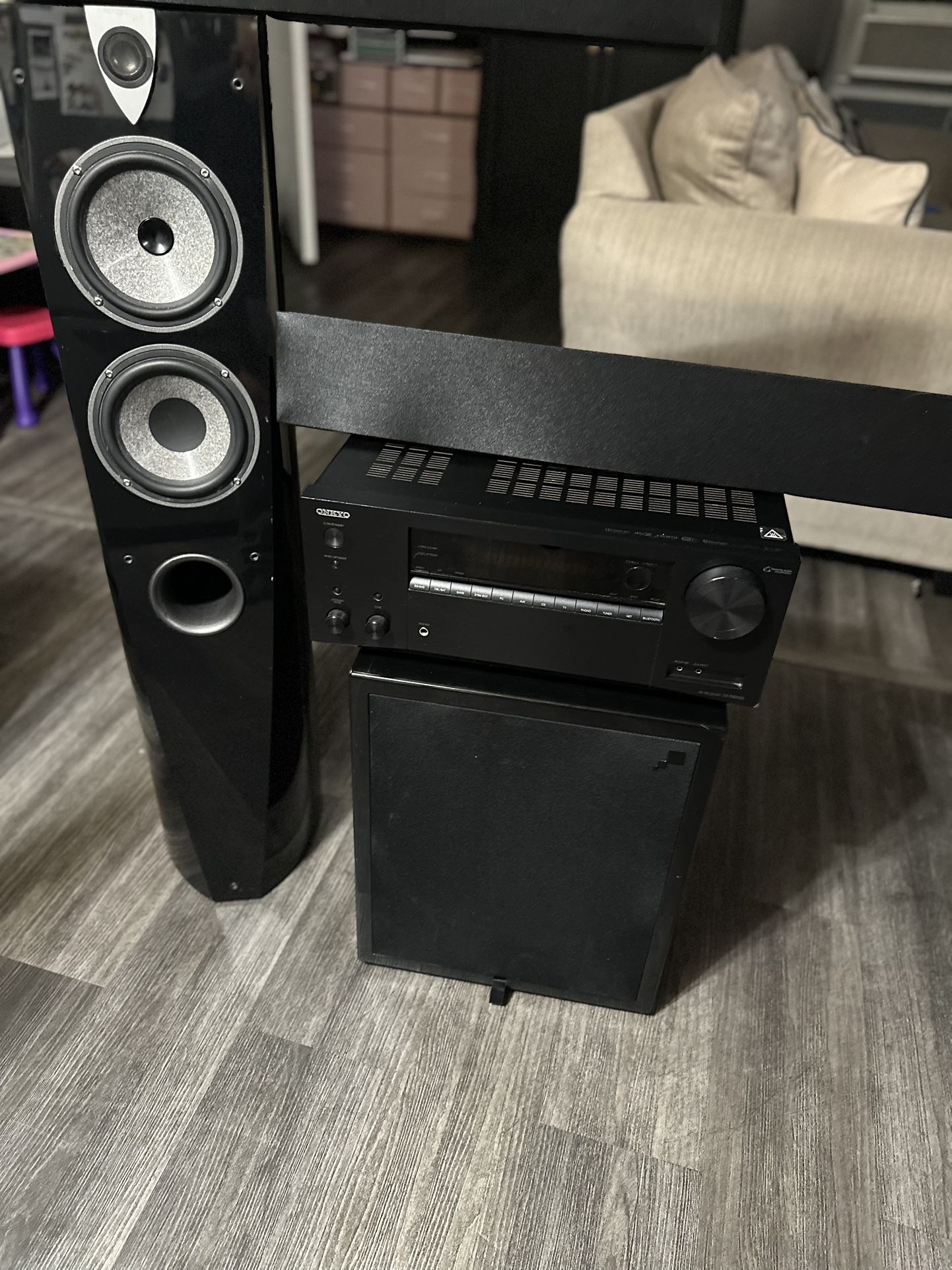 Onkyo AV receiver, Focal Profile 918,Sonance Sub 12-250
