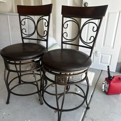 4 Stools