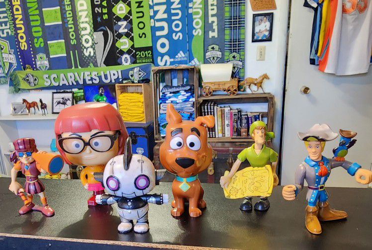 Scooby-Doo Figure Bundle 