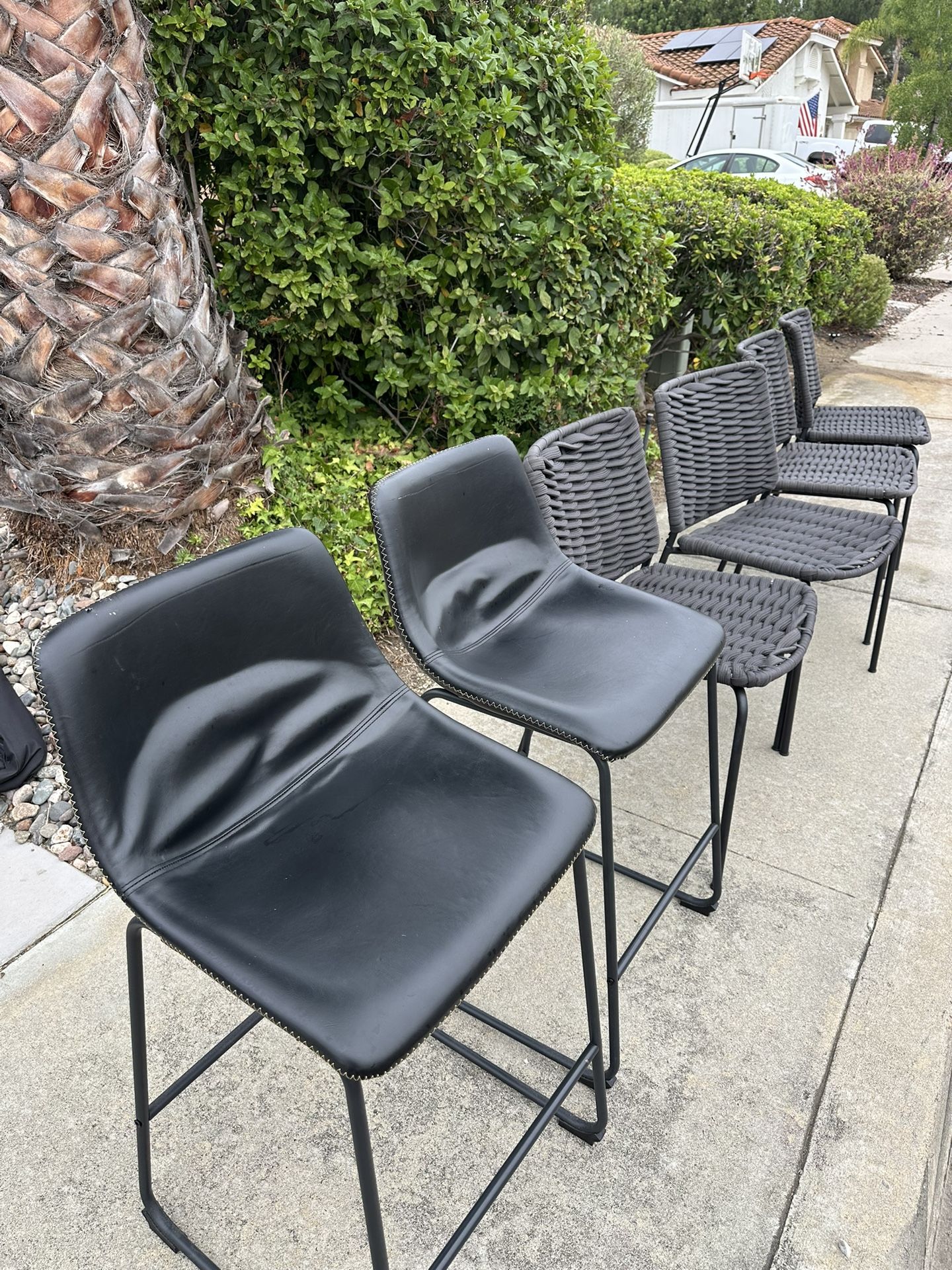 Free Furniture - Must Go today