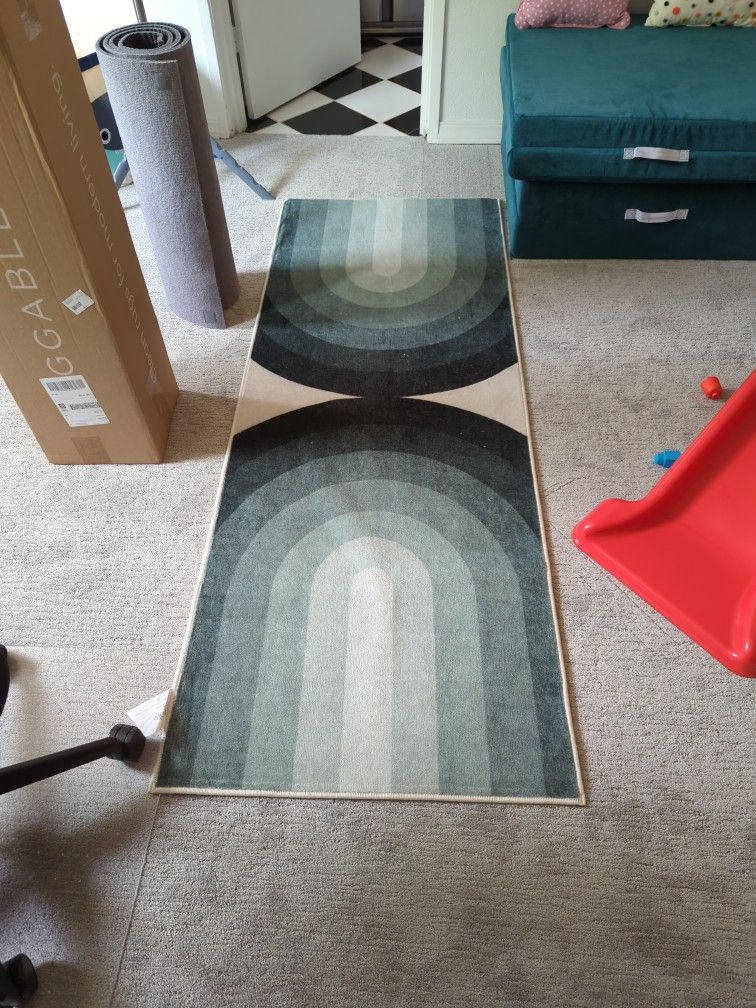 New Absida Sage Ruggable Runner